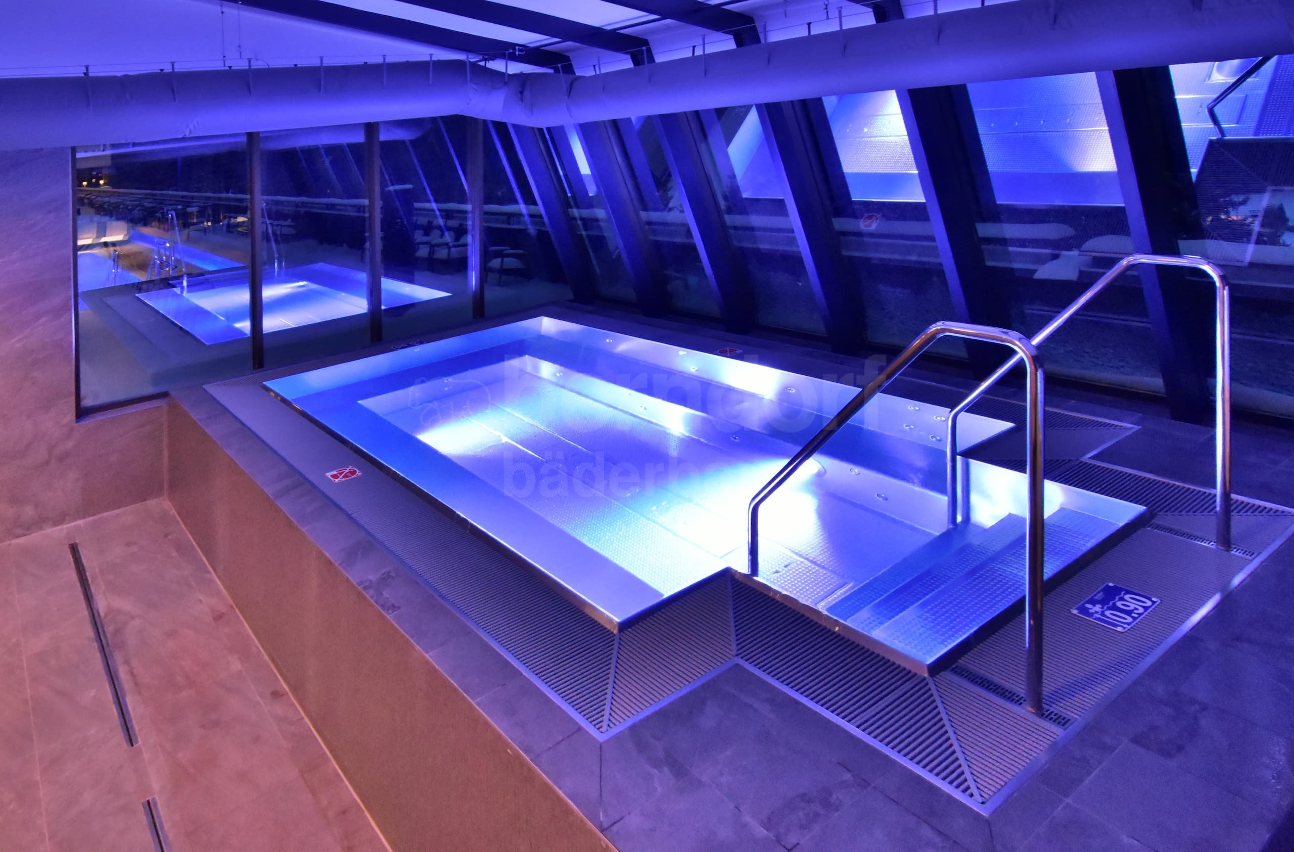 6c_Vířivý bazén.jpg