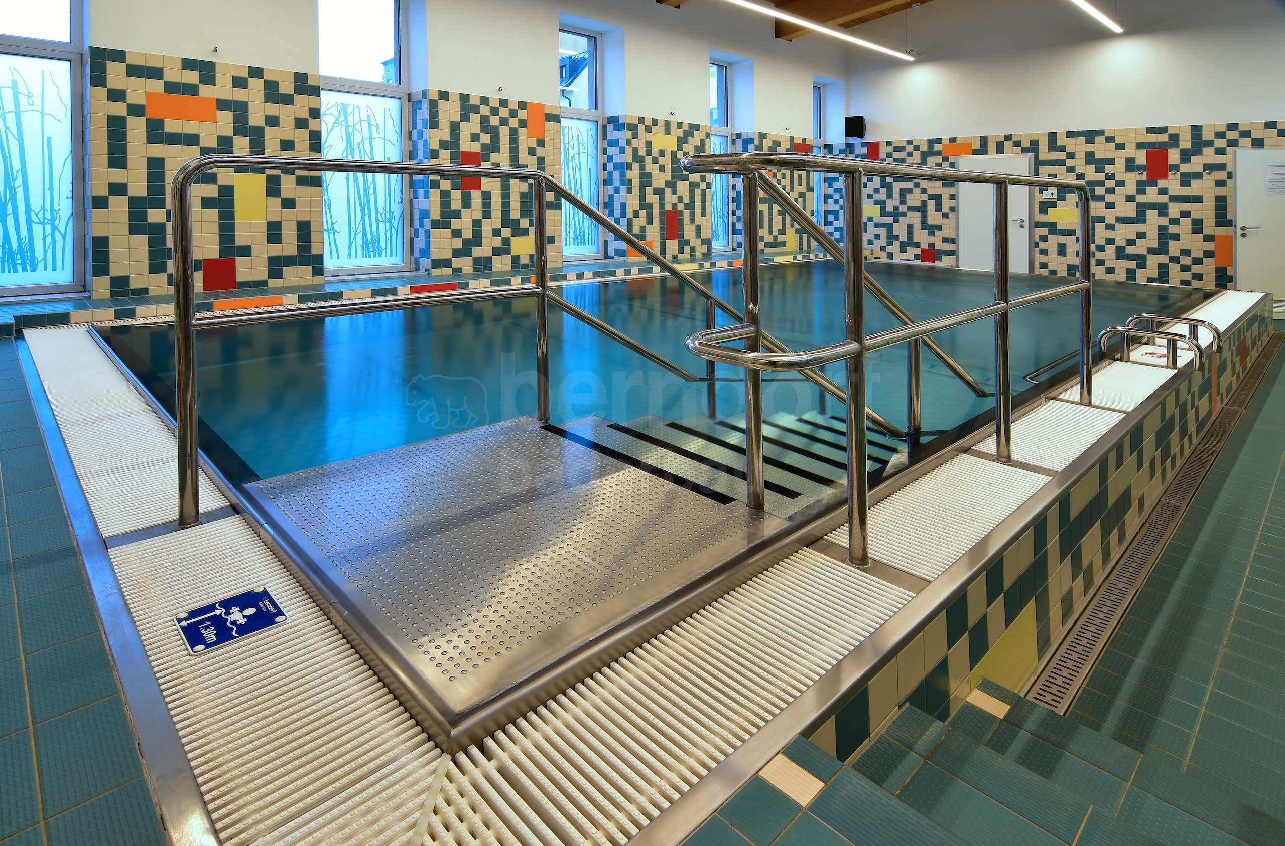 8b_Therapeutický bazén.jpg