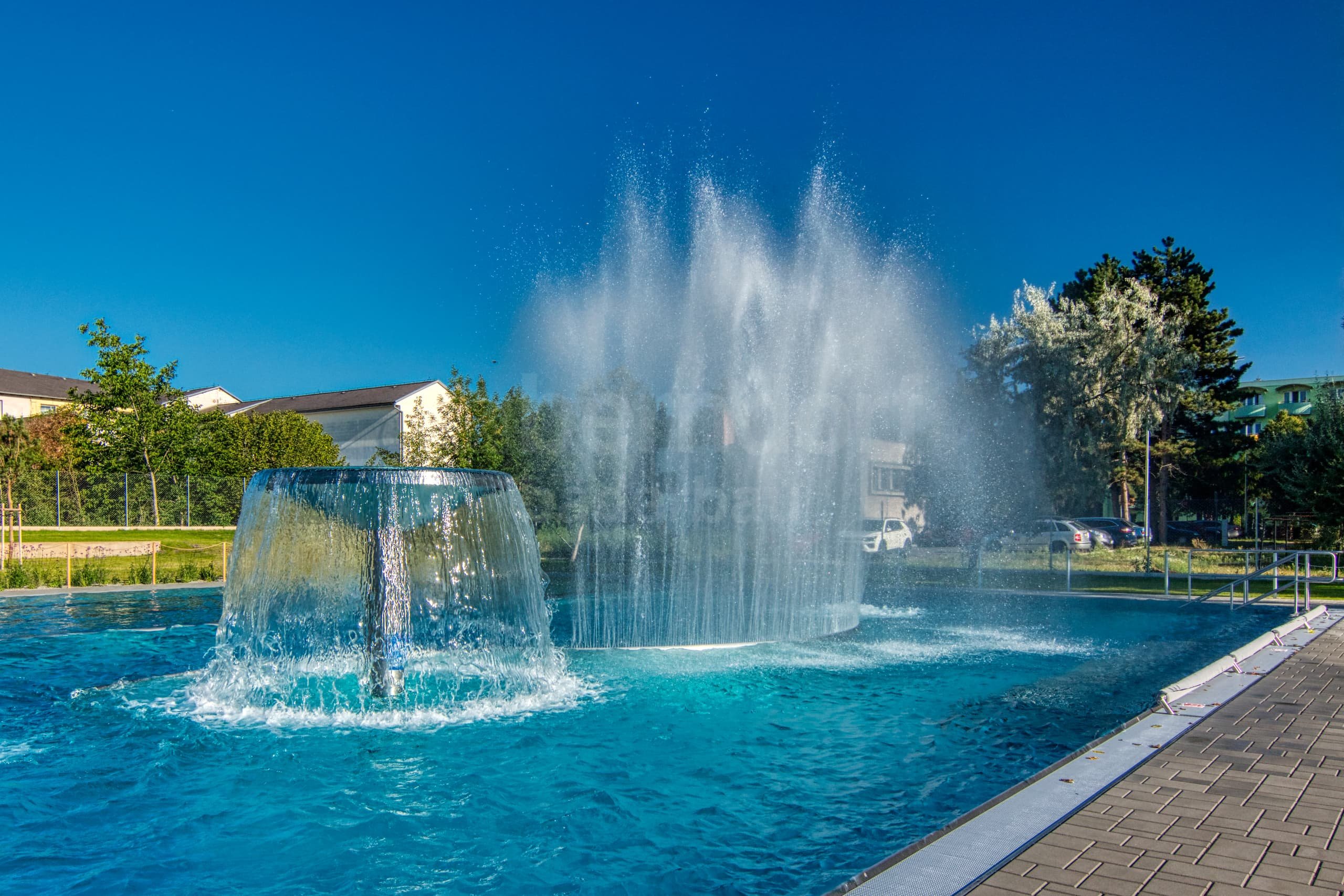 1f_Víceúčelový bazén Kyjov_vodní atrakce.jpg