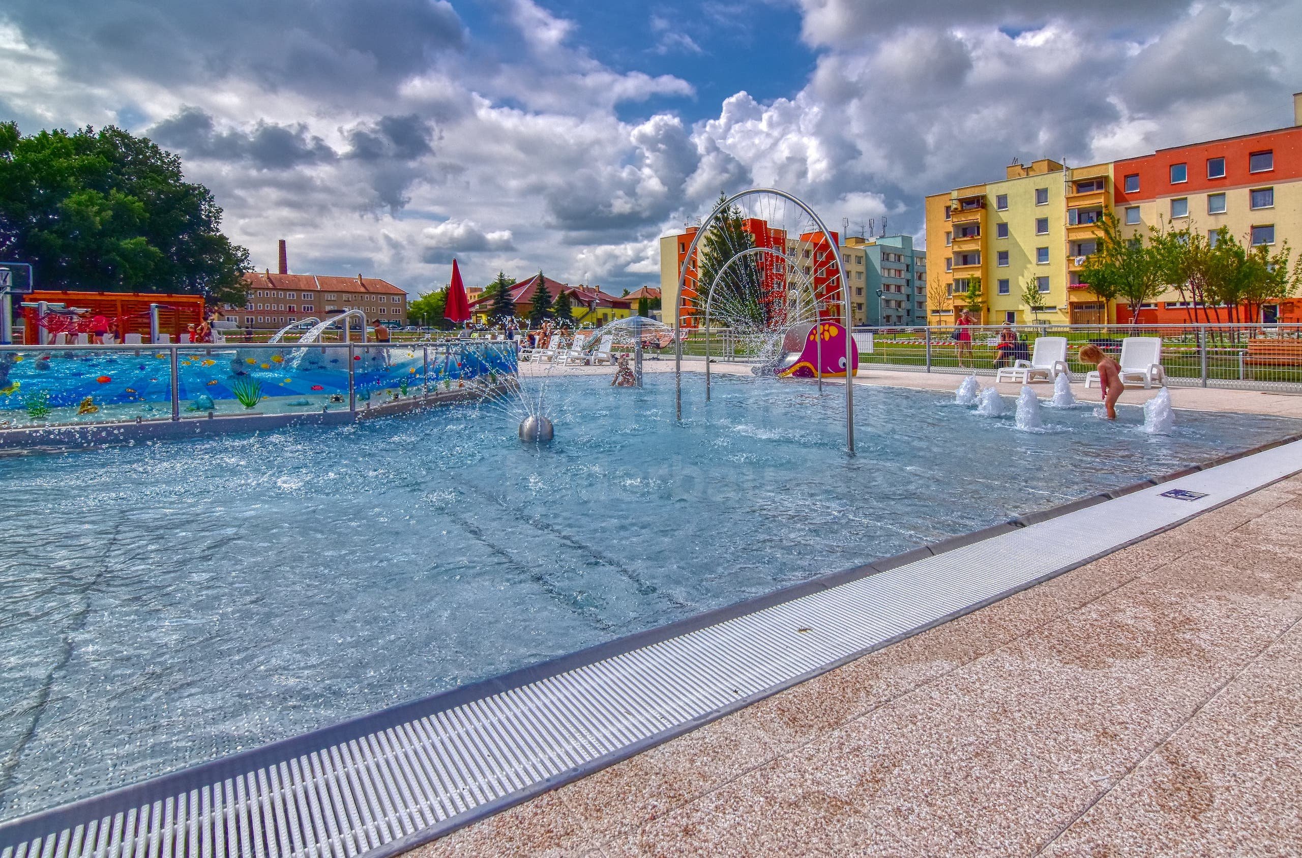 4_Víceúčelový venkovní bazén Vodňany.jpg