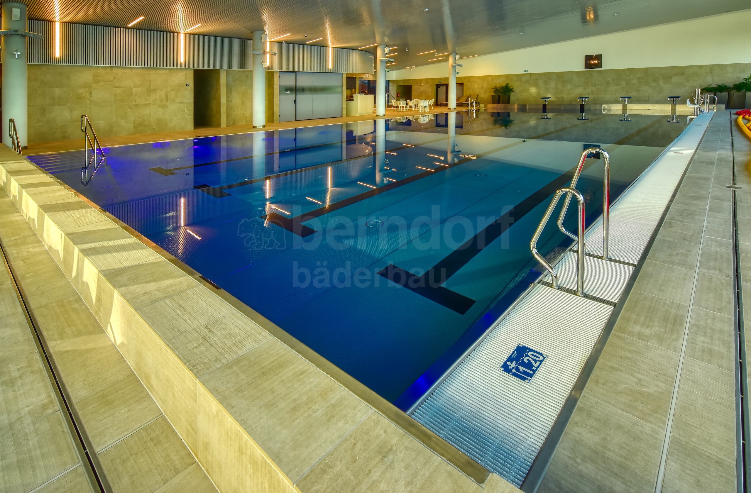 5_Plavecký bazén vnitřní Brumlovka Balance club.jpg