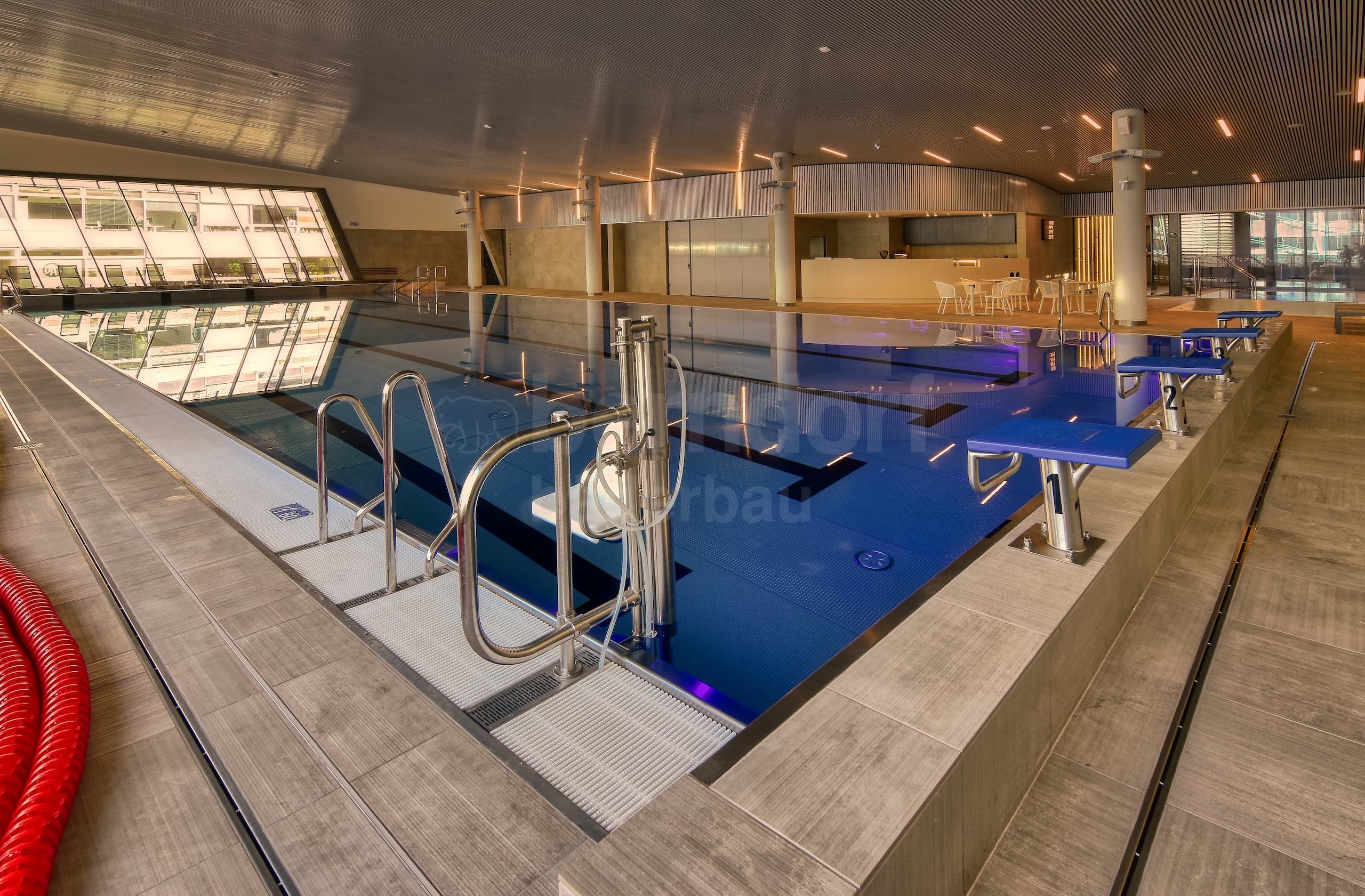 5c_Plavecký bazén vnitřní Brumlovka Balance club.jpg