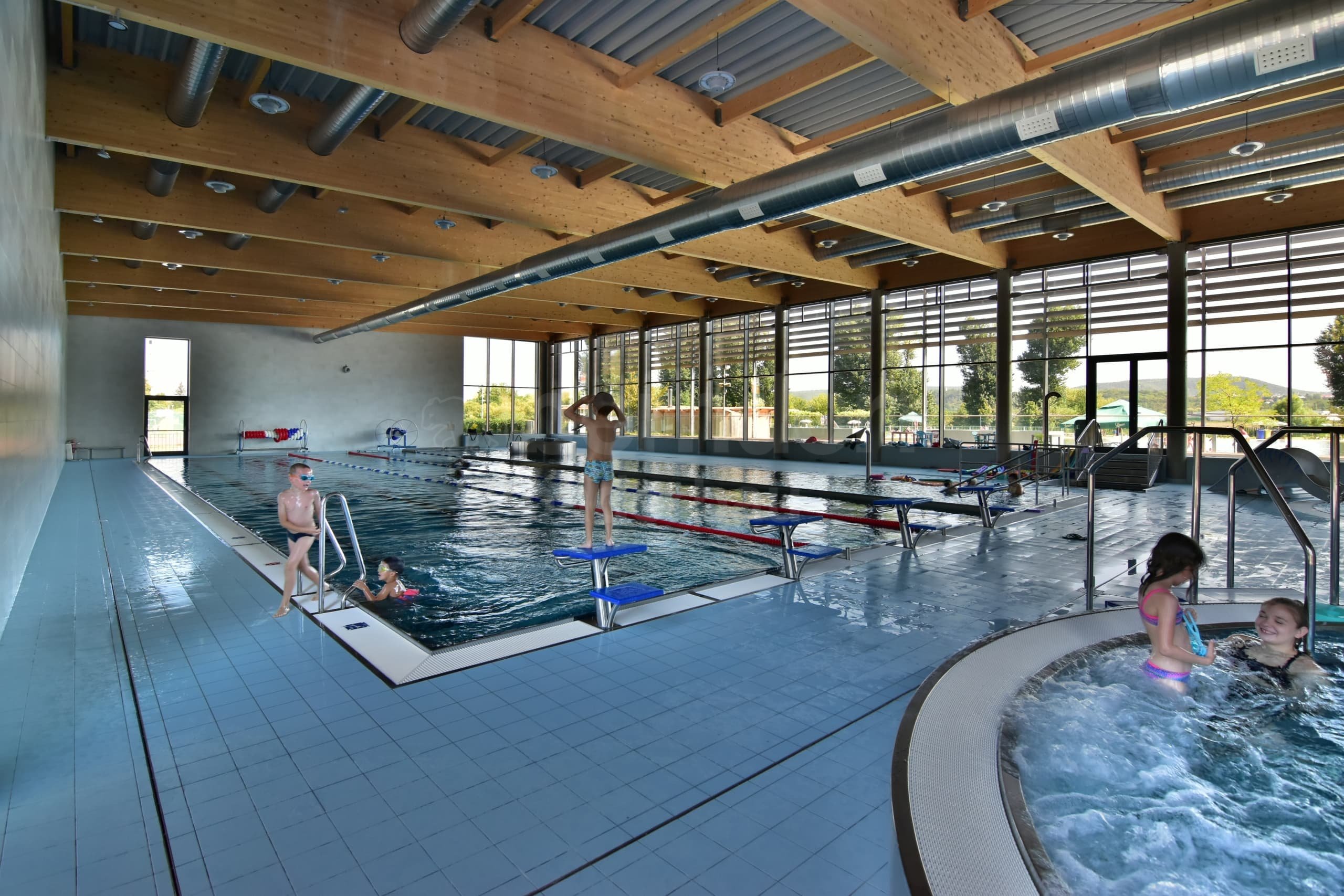 13_Víceúčelový nerezový bazén vnitřní Praha Radotín.jpg