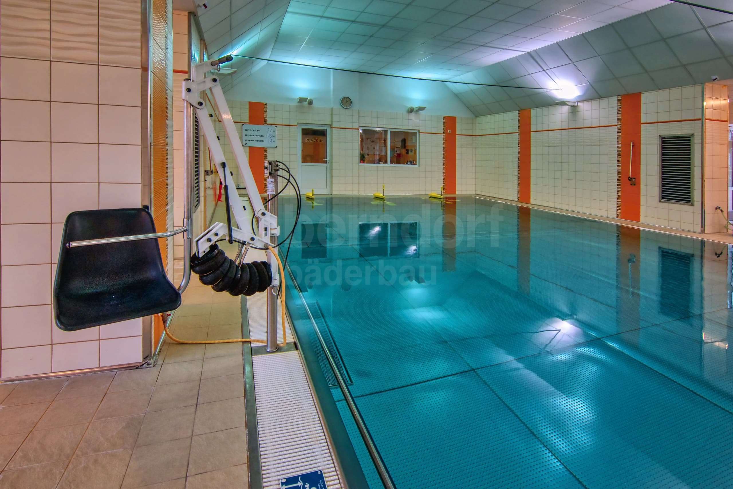 7b_Rehabilitační nerezový bazén Košumberk.jpg