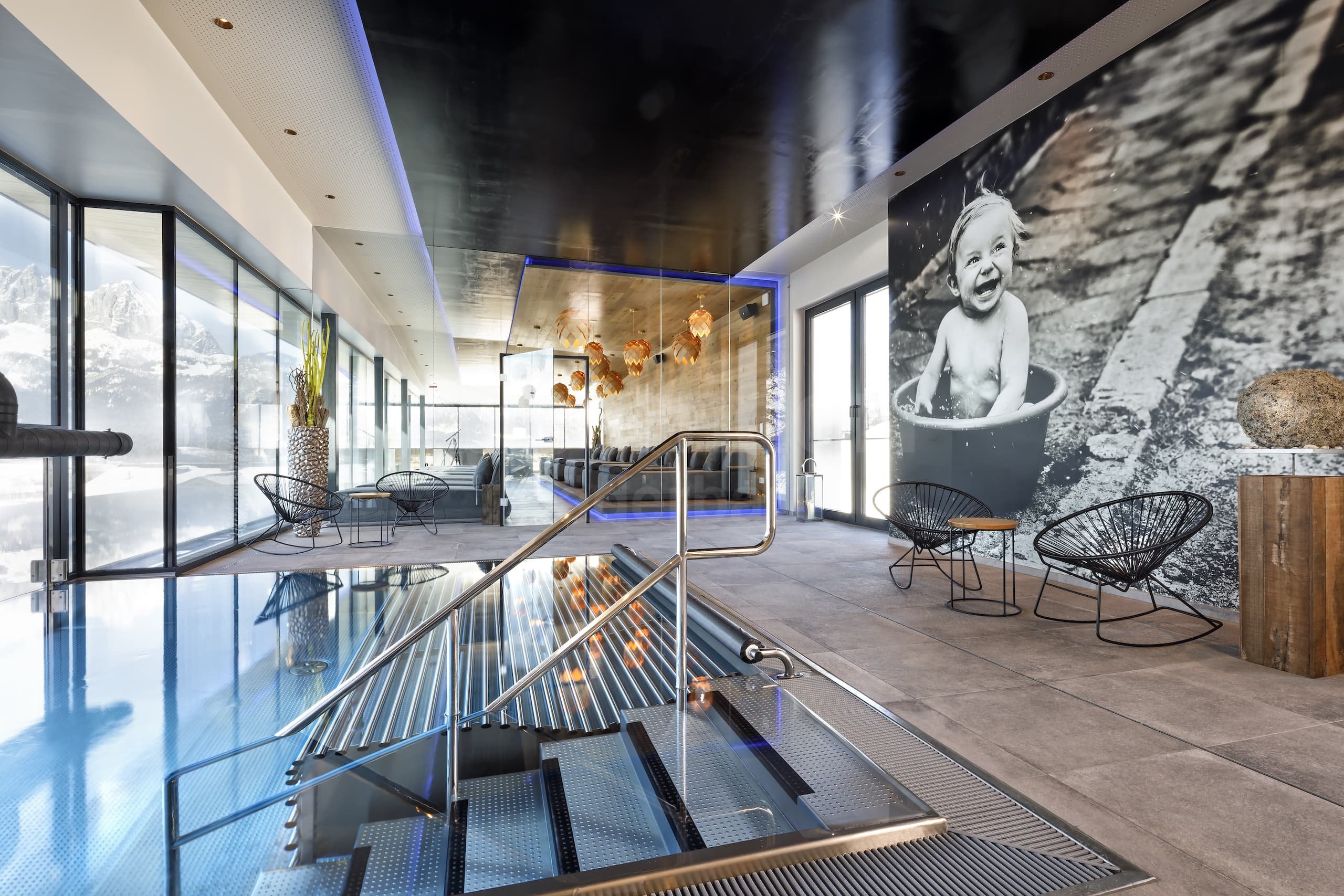 11_Hotelový výplavový bazén_Hotel Penzinghof_Oberndorf.jpg